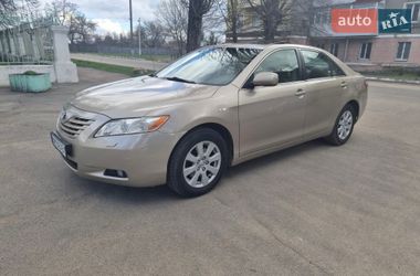 Седан Toyota Camry 2007 в Шостке