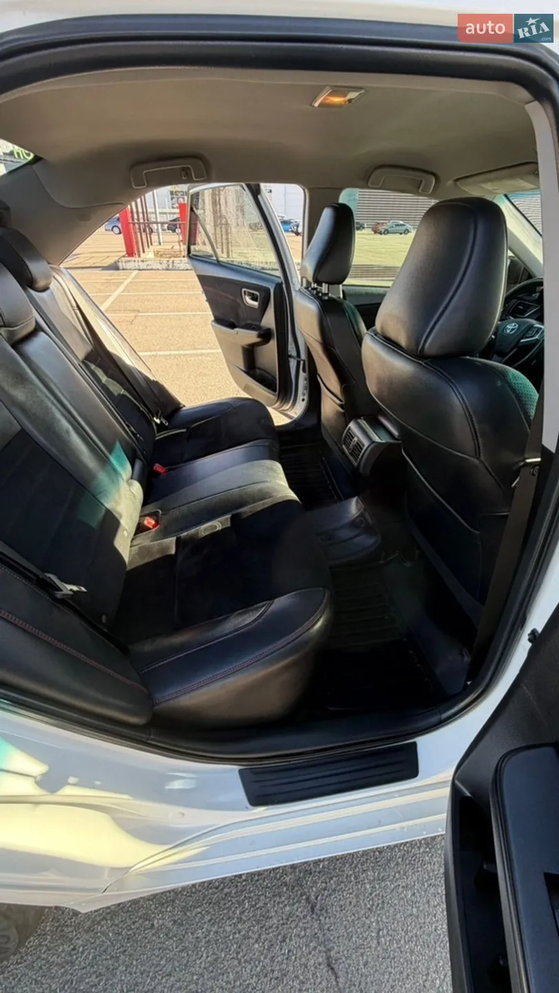 2015 Toyota Camry - мініатюра 9