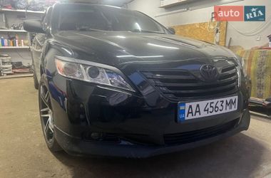 Седан Toyota Camry 2007 в Харькове