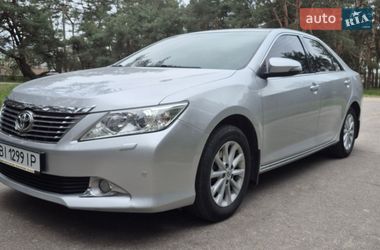 Седан Toyota Camry 2011 в Кременчуці