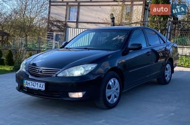 Седан Toyota Camry 2005 в Збараже