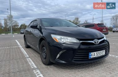 Седан Toyota Camry 2017 в Києві