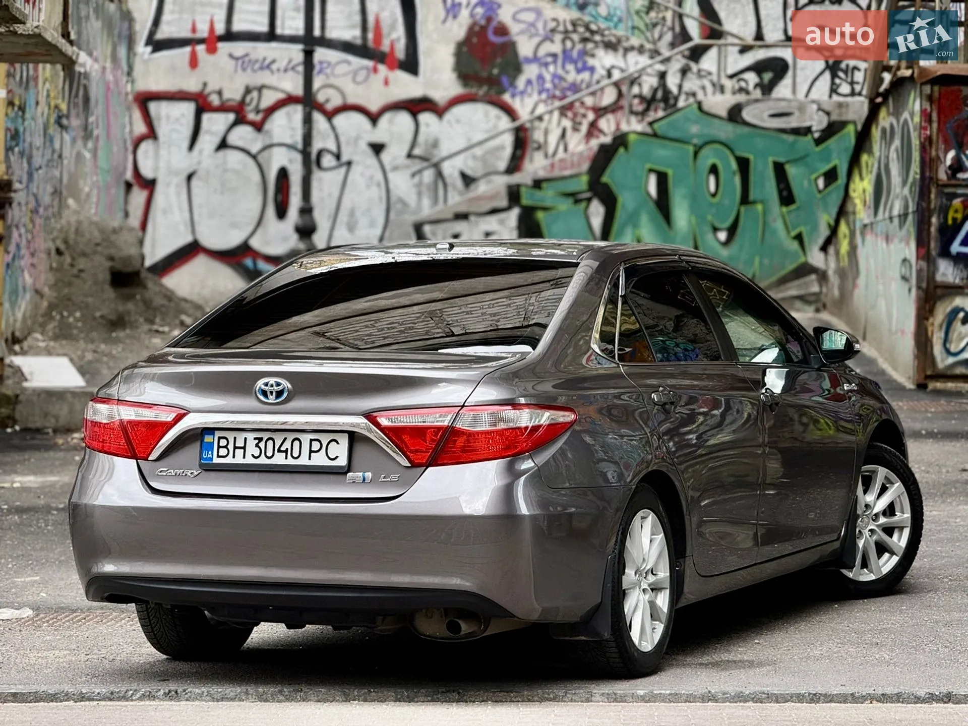 2017 Toyota Camry - мініатюра 32