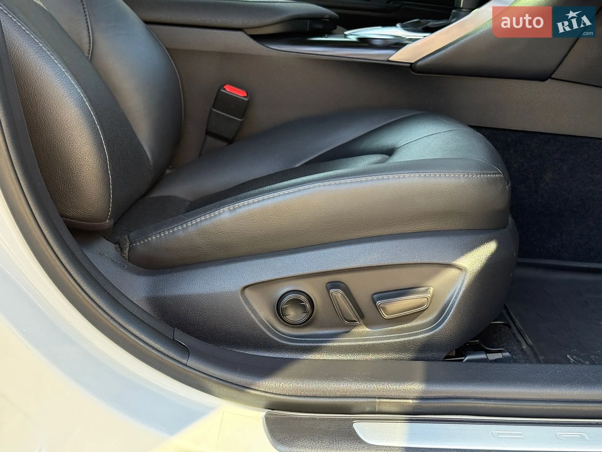 2021 Toyota Camry - мініатюра 40