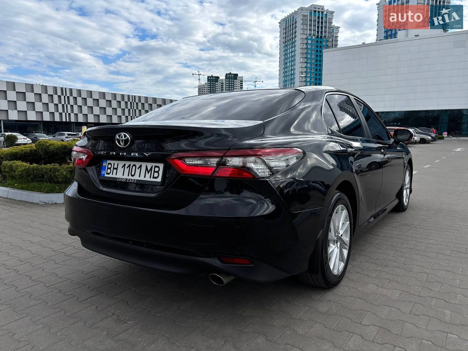 2021 Toyota Camry - мініатюра 5