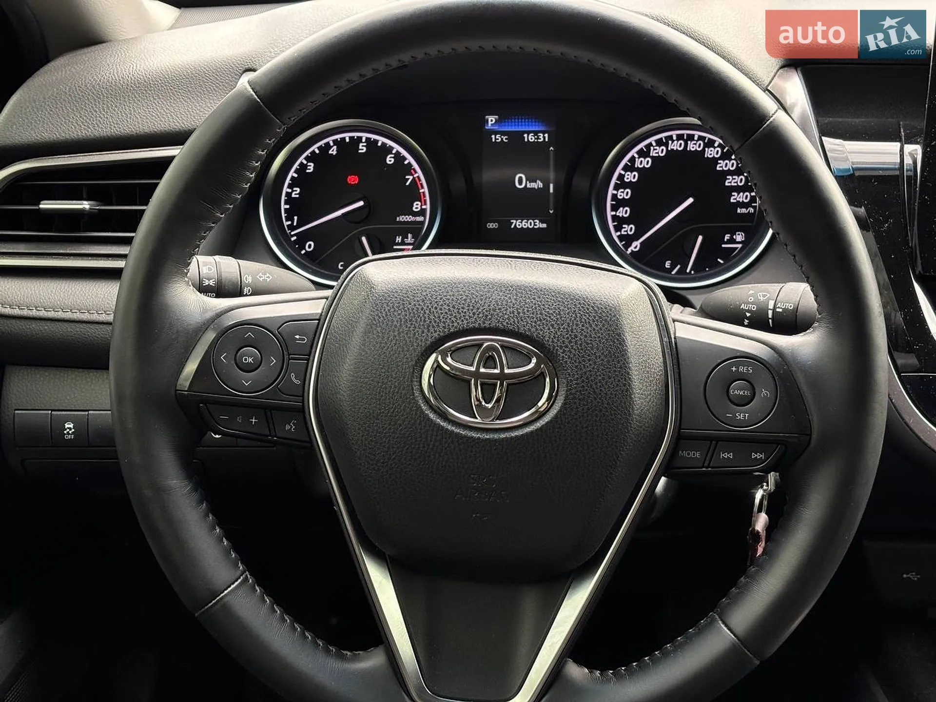 2021 Toyota Camry - мініатюра 13