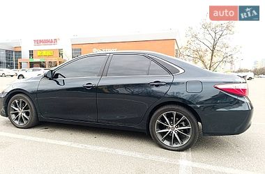 Седан Toyota Camry 2014 в Броварах
