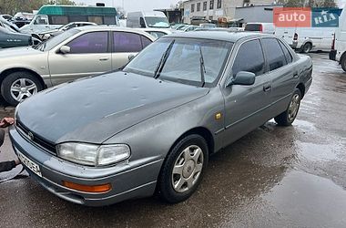 Седан Toyota Camry 1995 в Житомире
