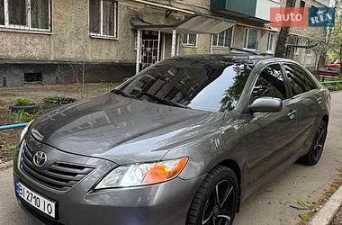 Седан Toyota Camry 2006 в Полтаве
