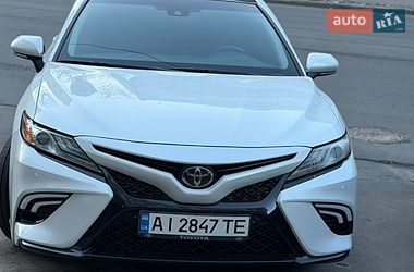 Седан Toyota Camry 2018 в Сумах