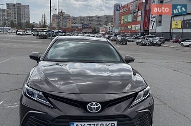 Седан Toyota Camry 2021 в Харькове