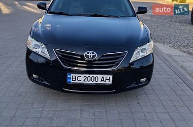 Седан Toyota Camry 2008 в Львове