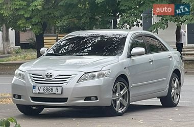 Седан Toyota Camry 2008 в Сумах