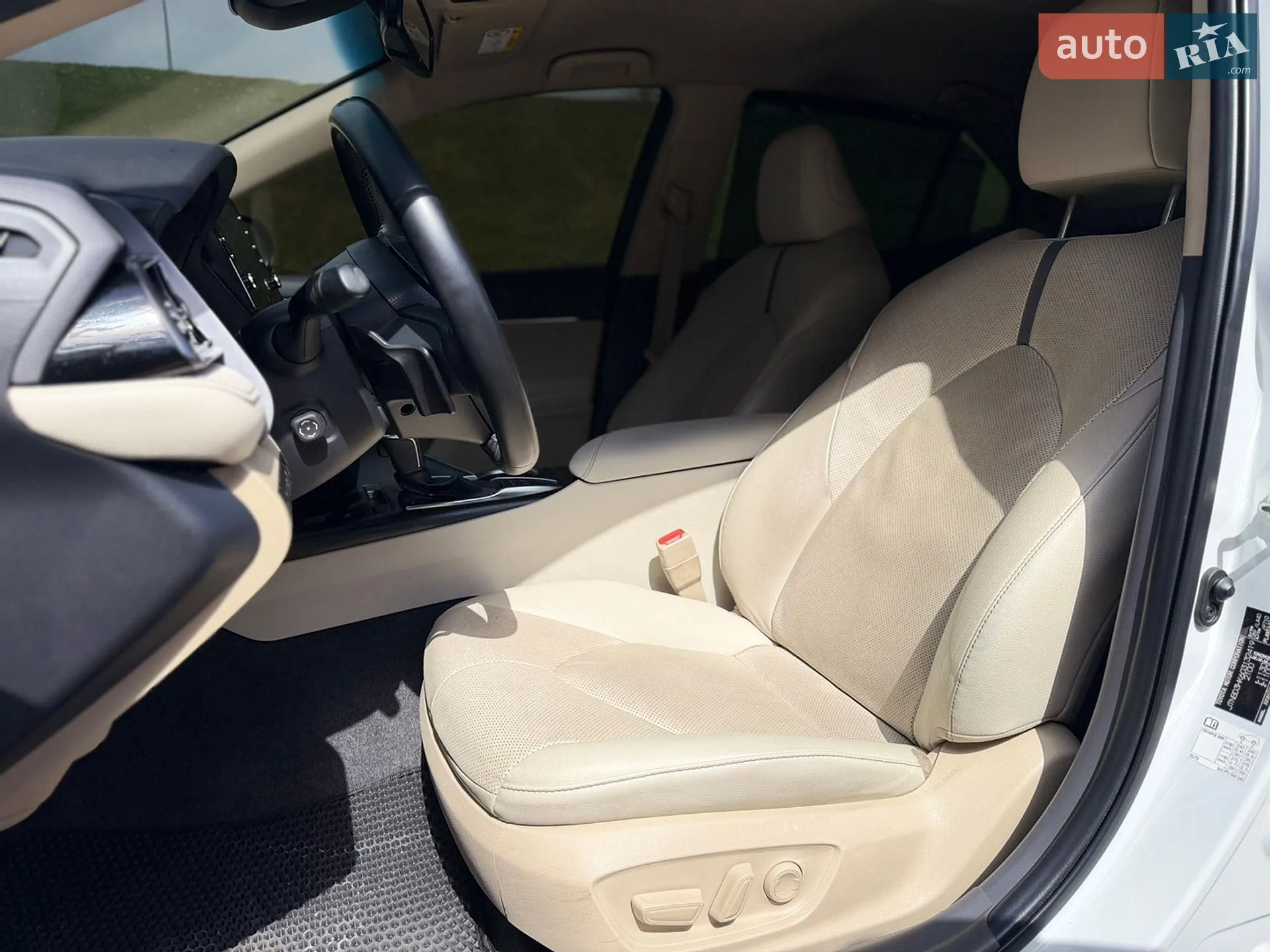 2022 Toyota Camry - мініатюра 13