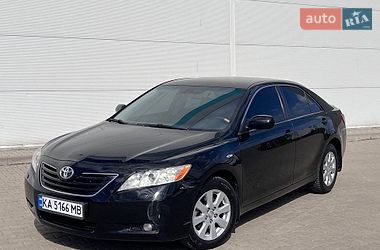 Седан Toyota Camry 2006 в Києві