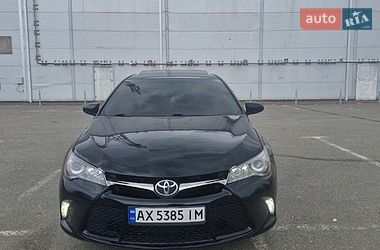 Седан Toyota Camry 2015 в Харькове