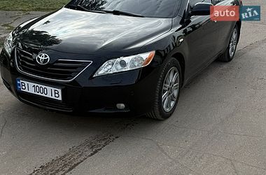 Седан Toyota Camry 2008 в Полтаві