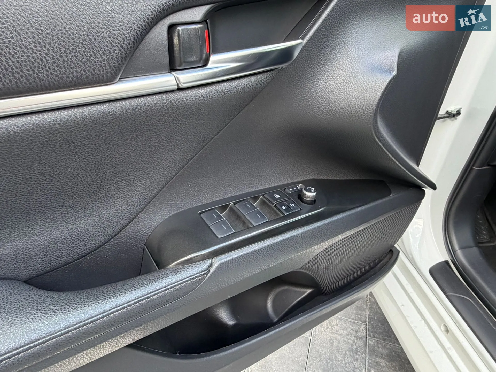 2021 Toyota Camry - мініатюра 36