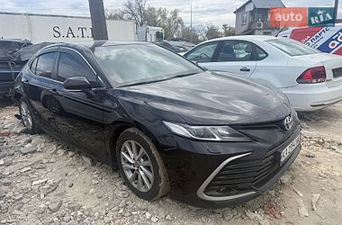 Седан Toyota Camry 2021 в Києві