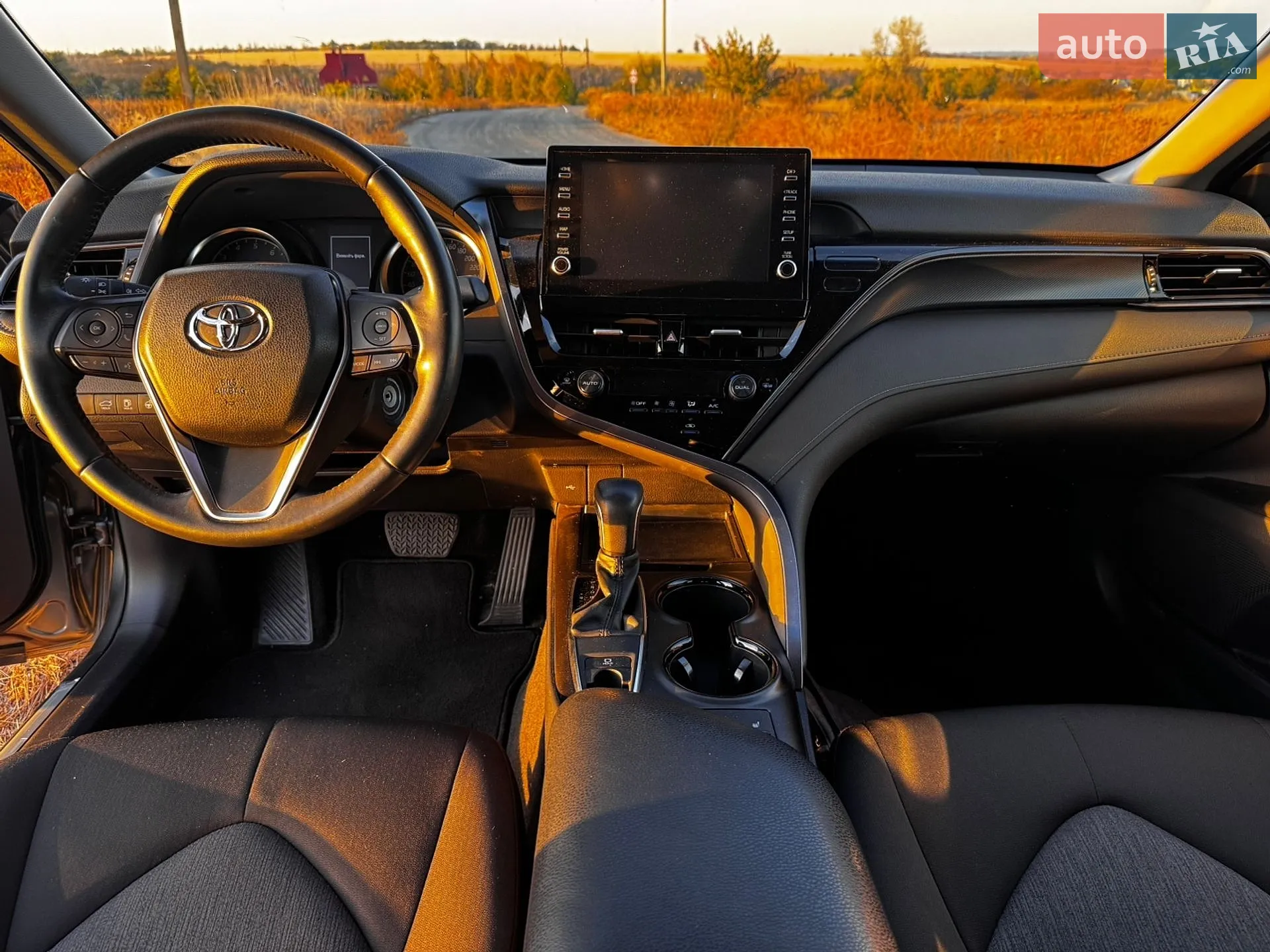 2023 Toyota Camry - мініатюра 14