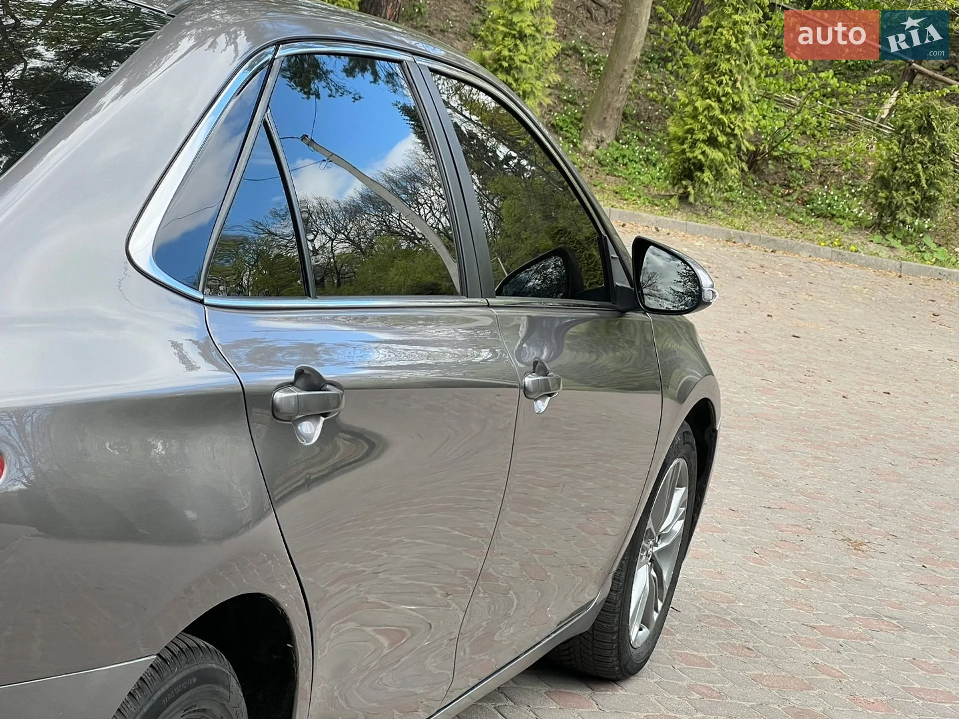 2016 Toyota Camry - мініатюра 34