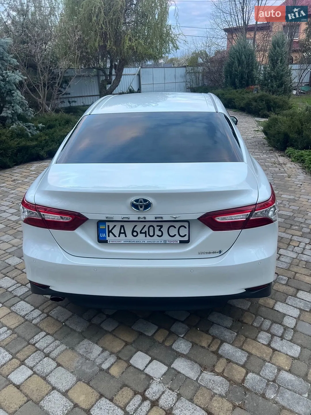 2020 Toyota Camry - мініатюра 3