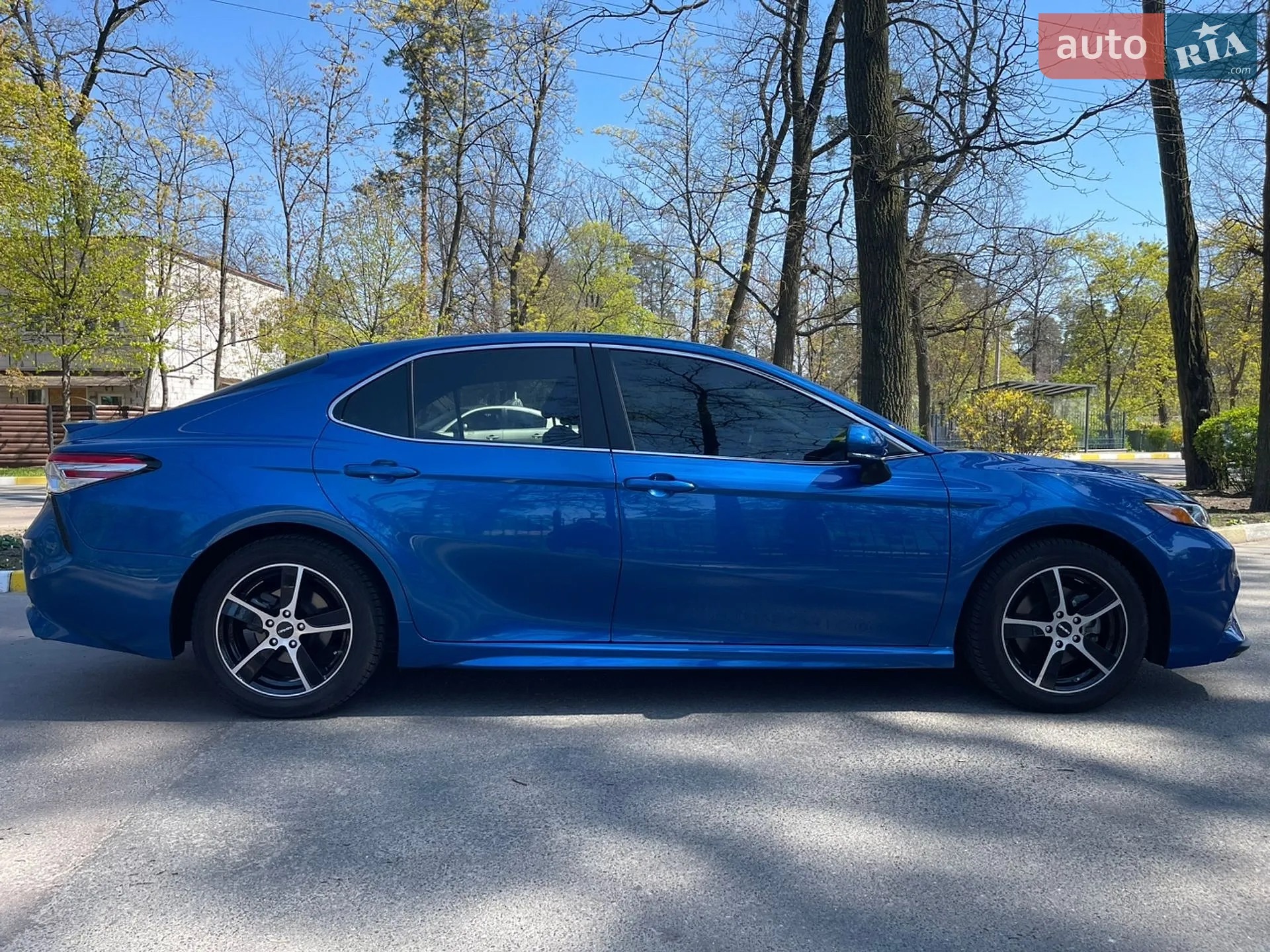 2019 Toyota Camry - мініатюра 4