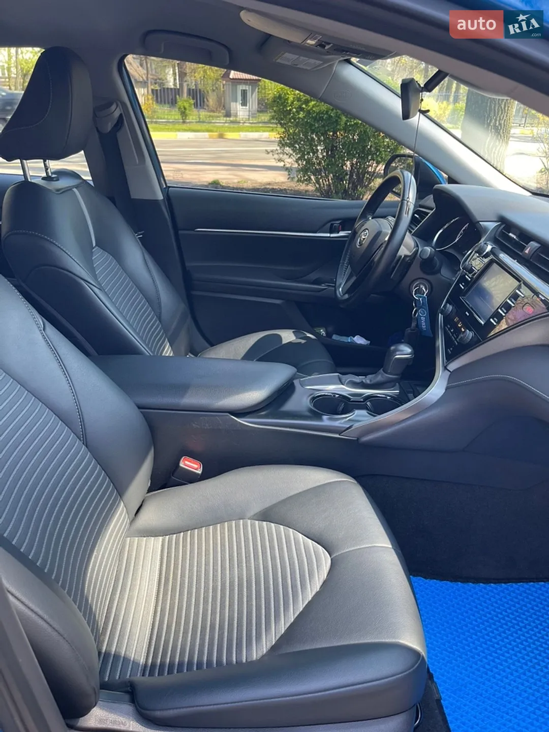 2019 Toyota Camry - мініатюра 21