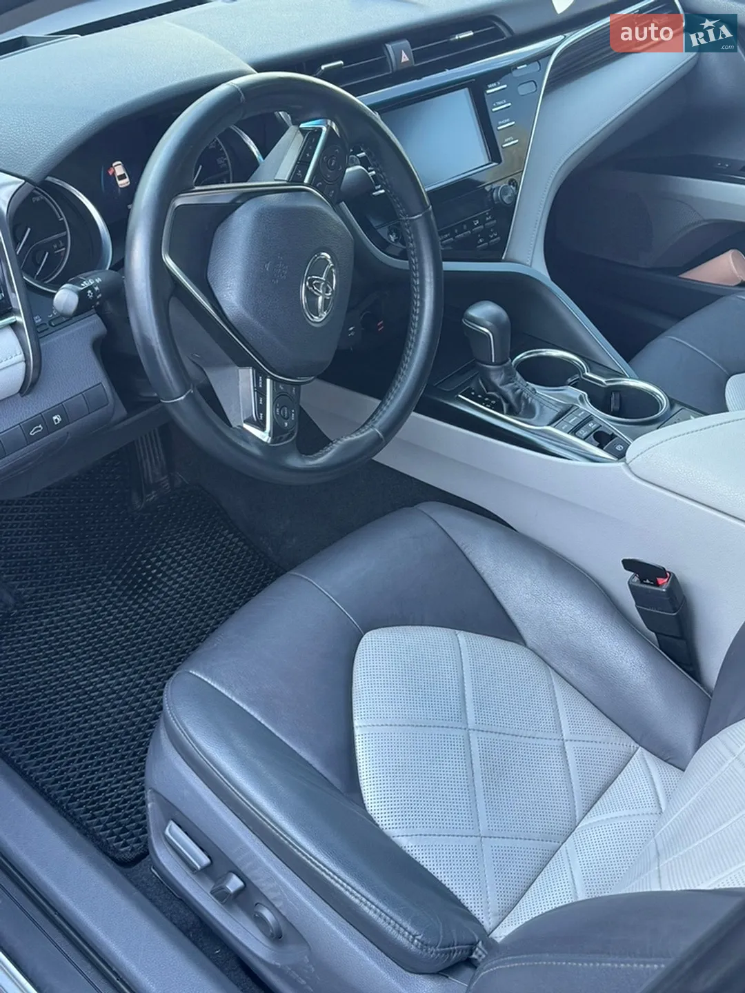 2017 Toyota Camry - мініатюра 10