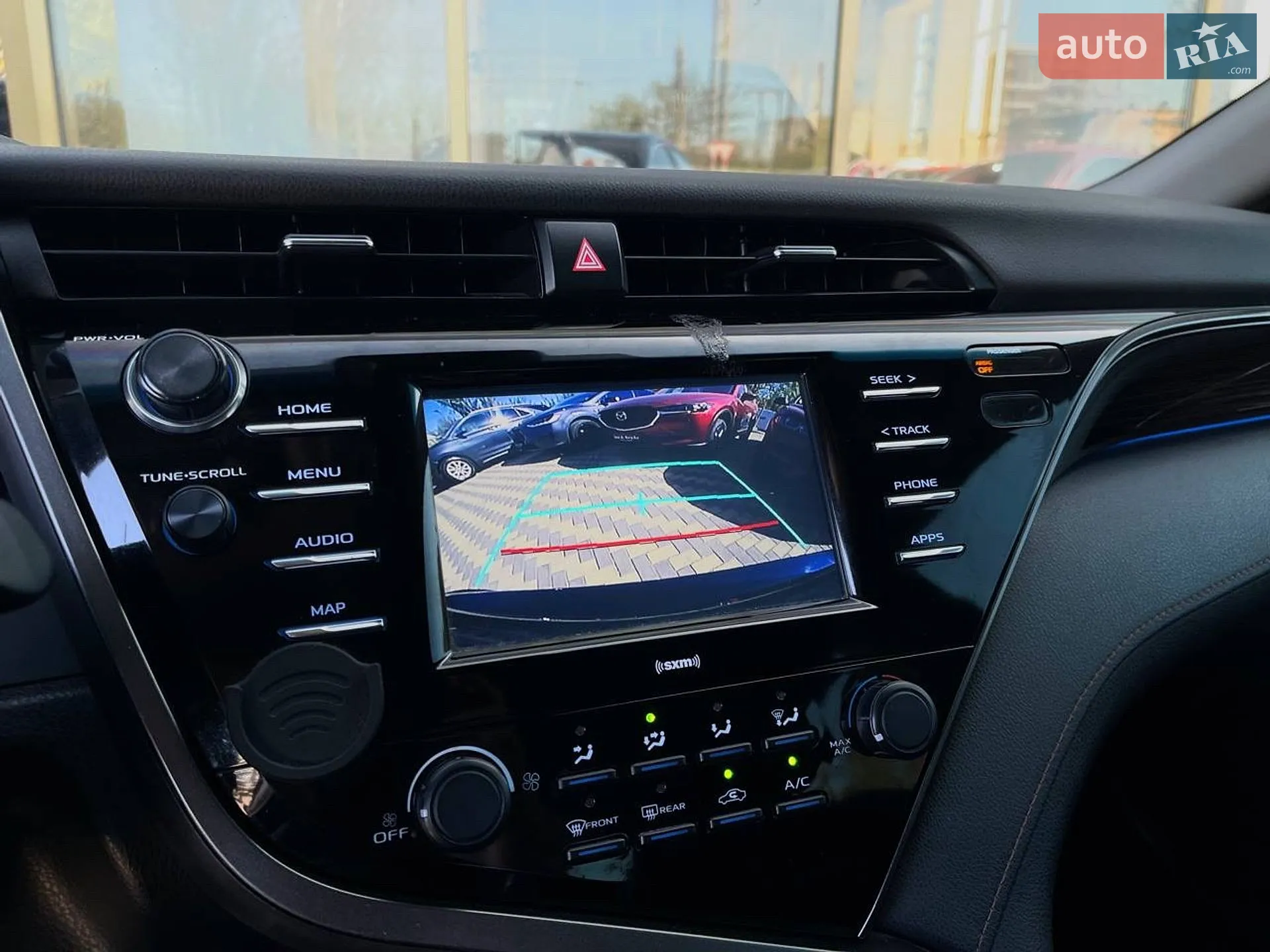 2020 Toyota Camry - мініатюра 11