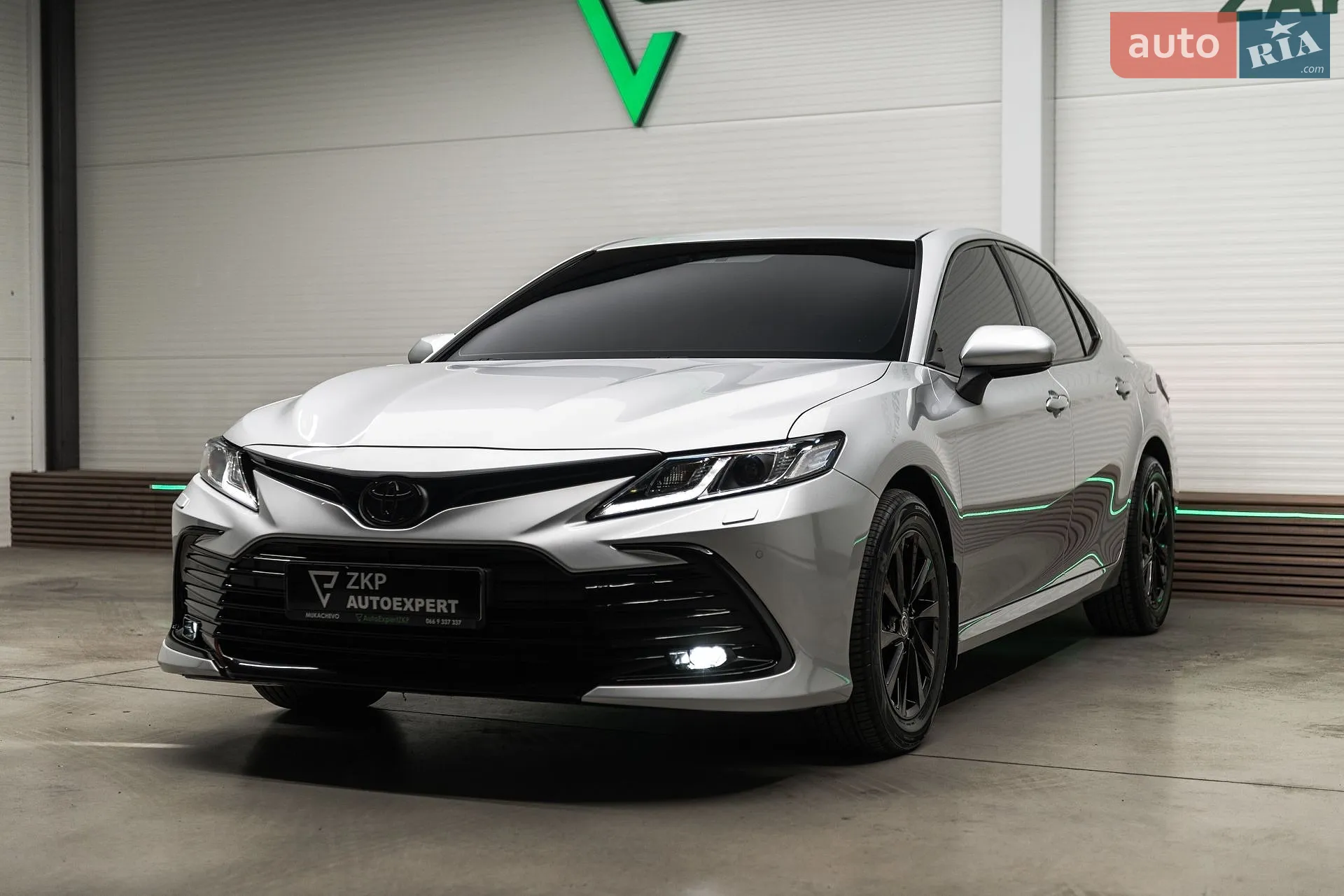 2021 Toyota Camry - мініатюра 5