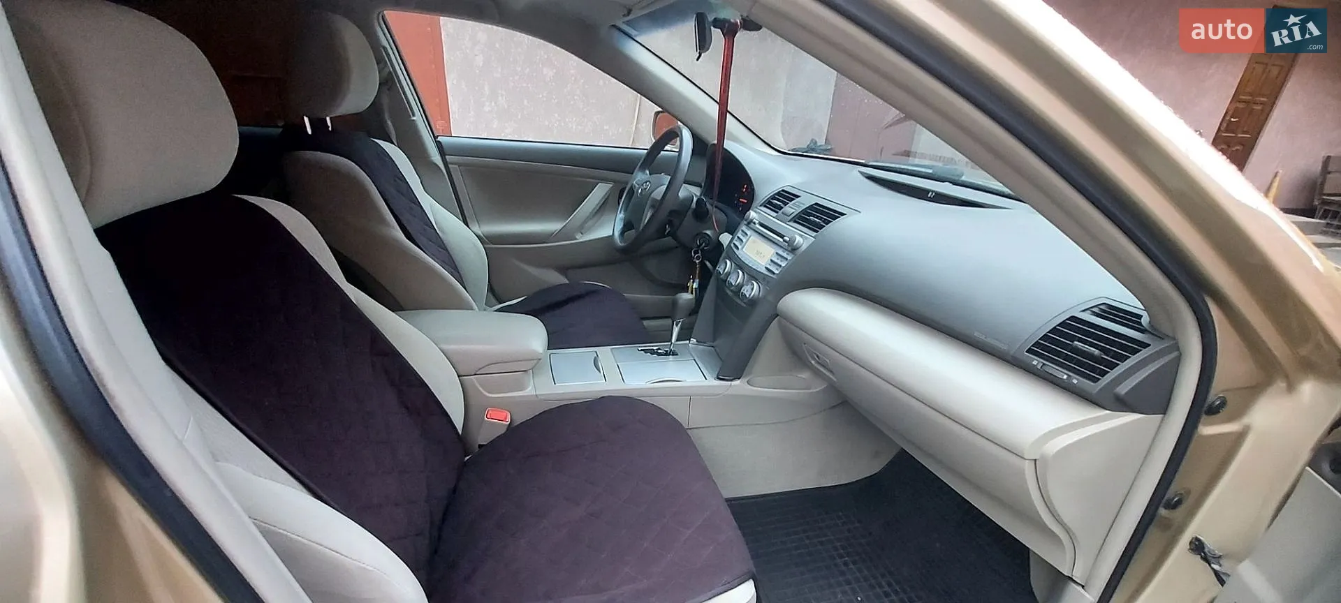 2010 Toyota Camry - мініатюра 5