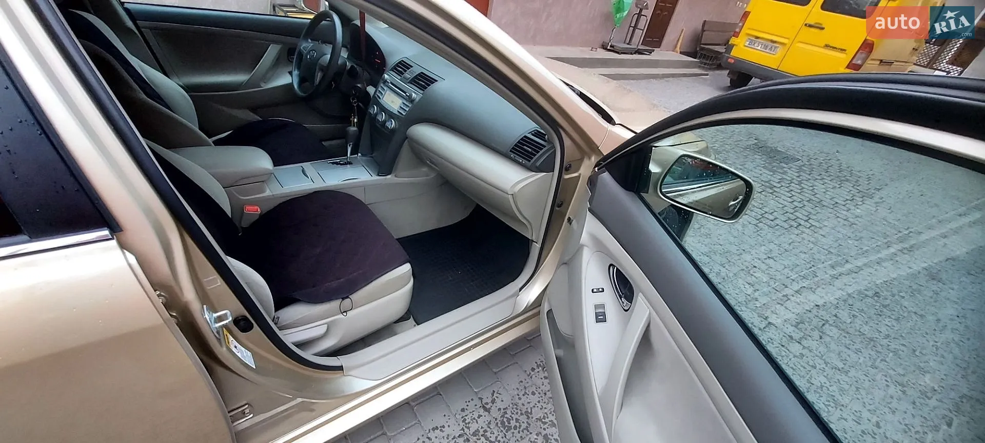 2010 Toyota Camry - мініатюра 12