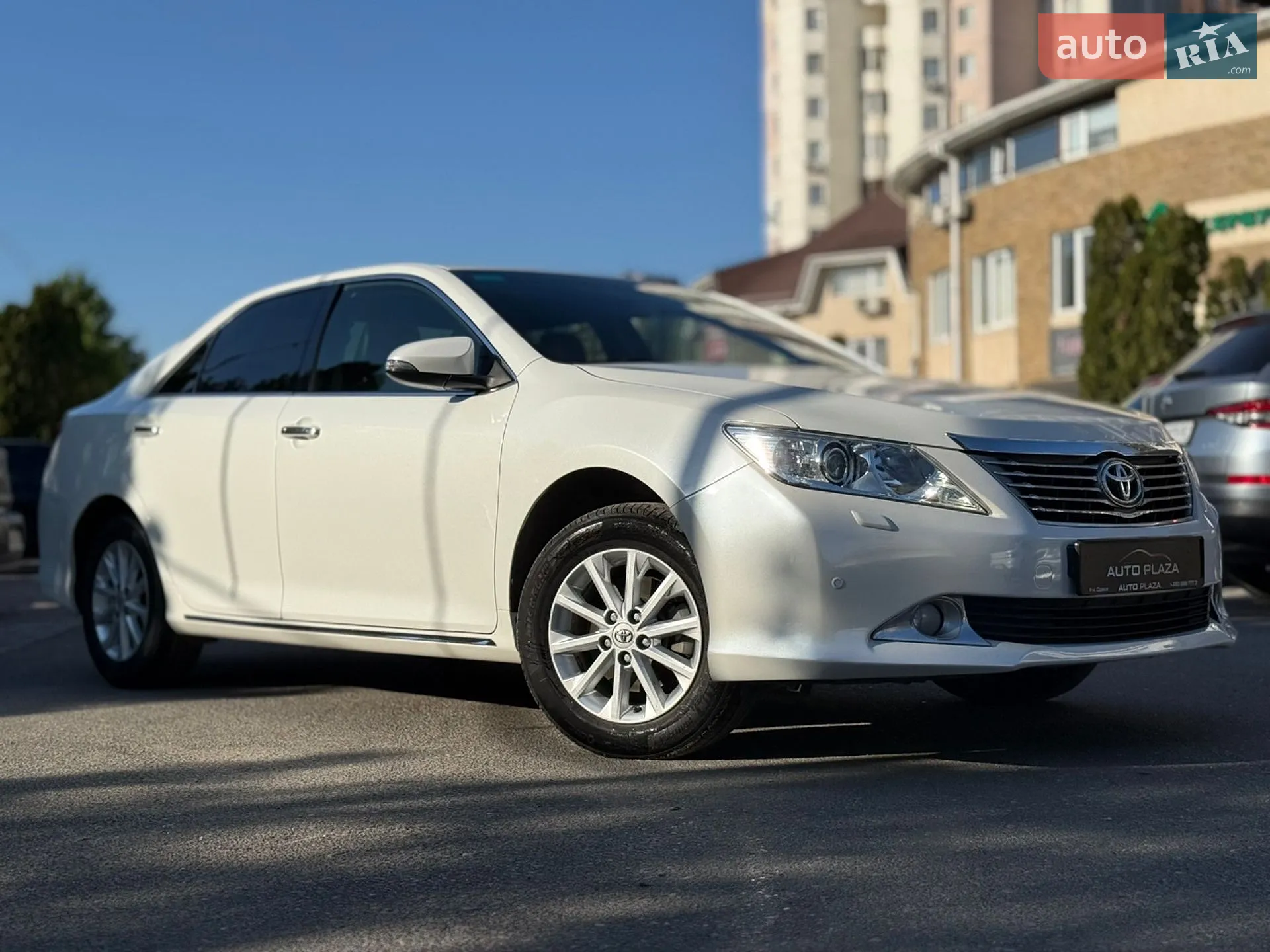 2013 Toyota Camry - мініатюра 14