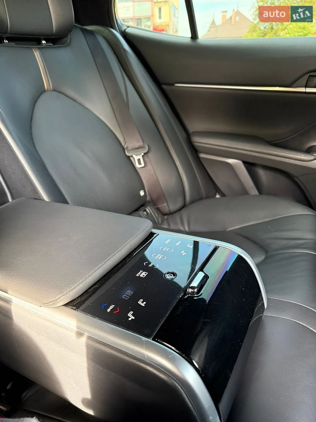 2019 Toyota Camry - мініатюра 23