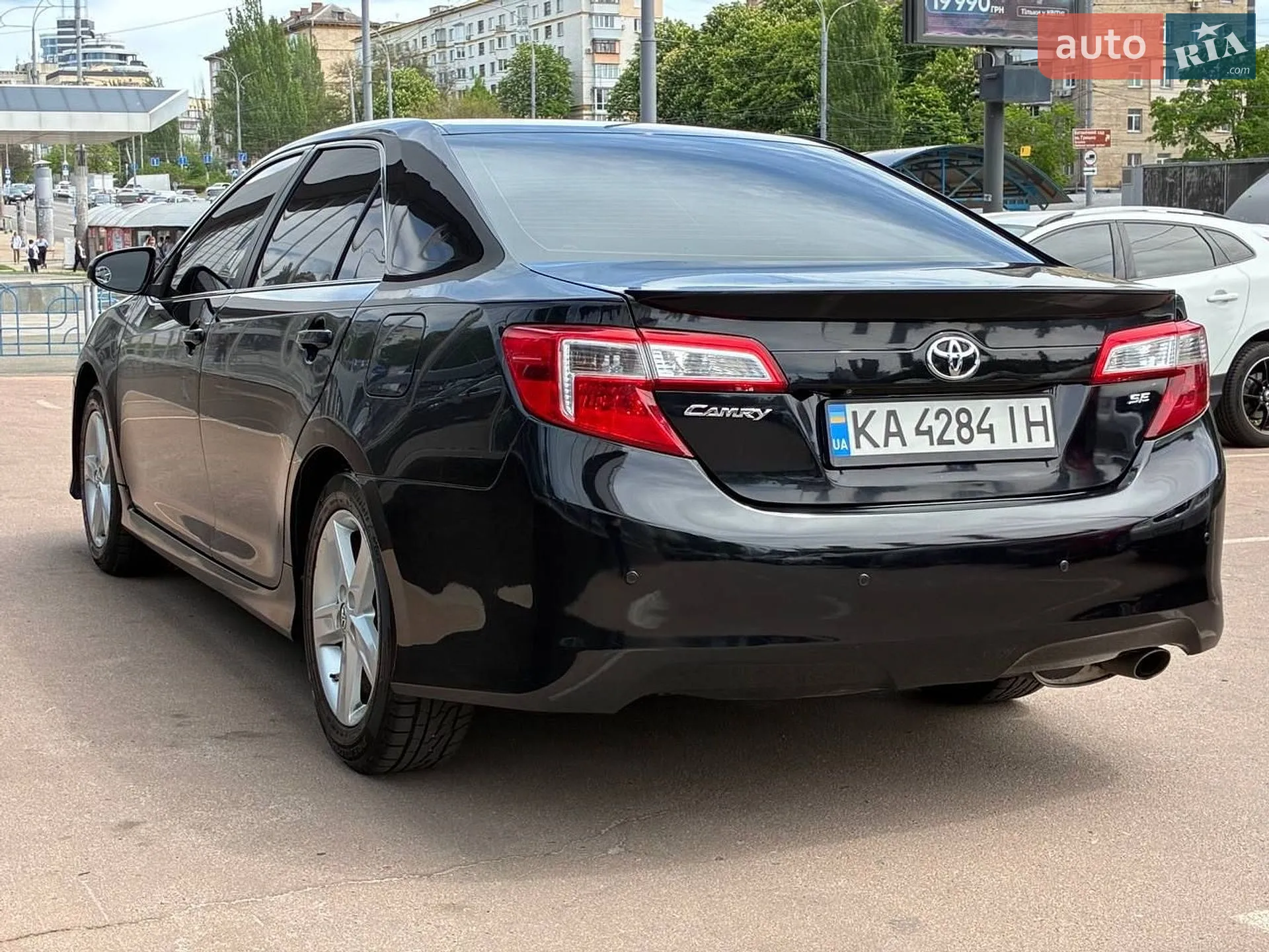 2013 Toyota Camry - мініатюра 19