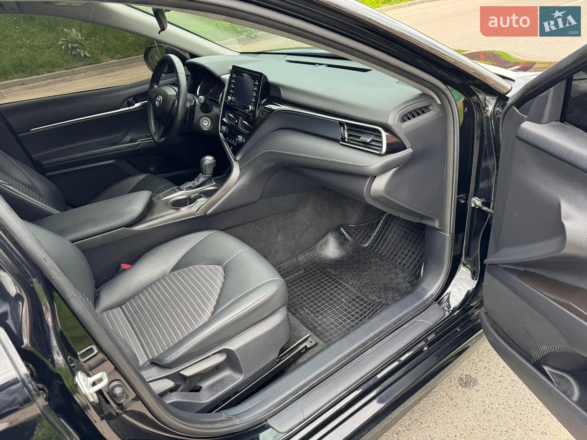 2022 Toyota Camry - мініатюра 13