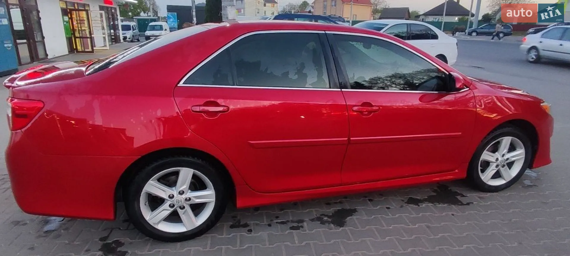 2014 Toyota Camry - мініатюра 3