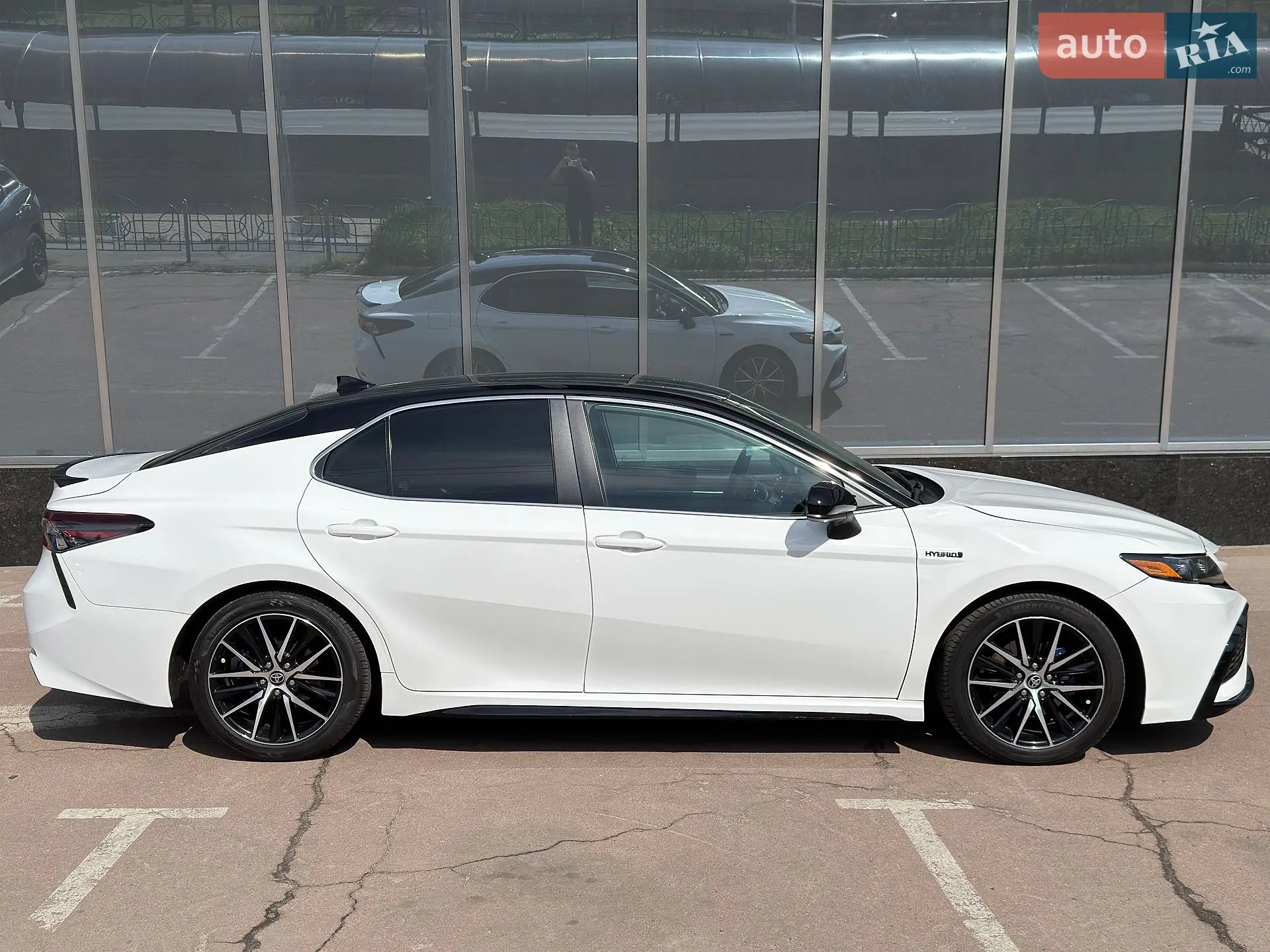 2021 Toyota Camry - мініатюра 5