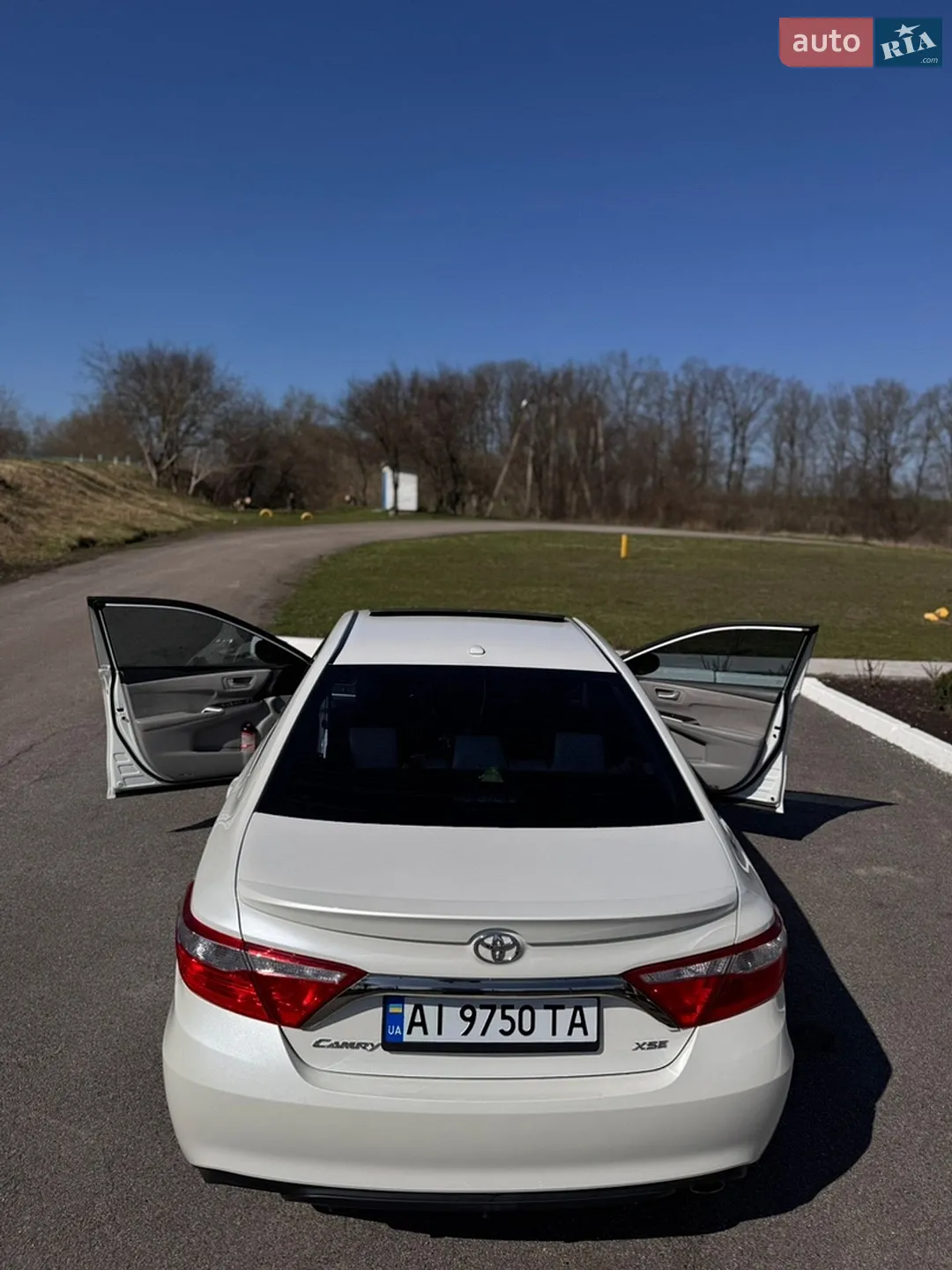 2015 Toyota Camry - мініатюра 34