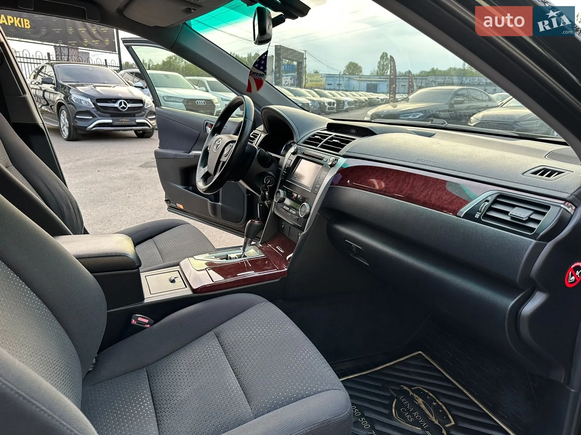 2014 Toyota Camry - мініатюра 22