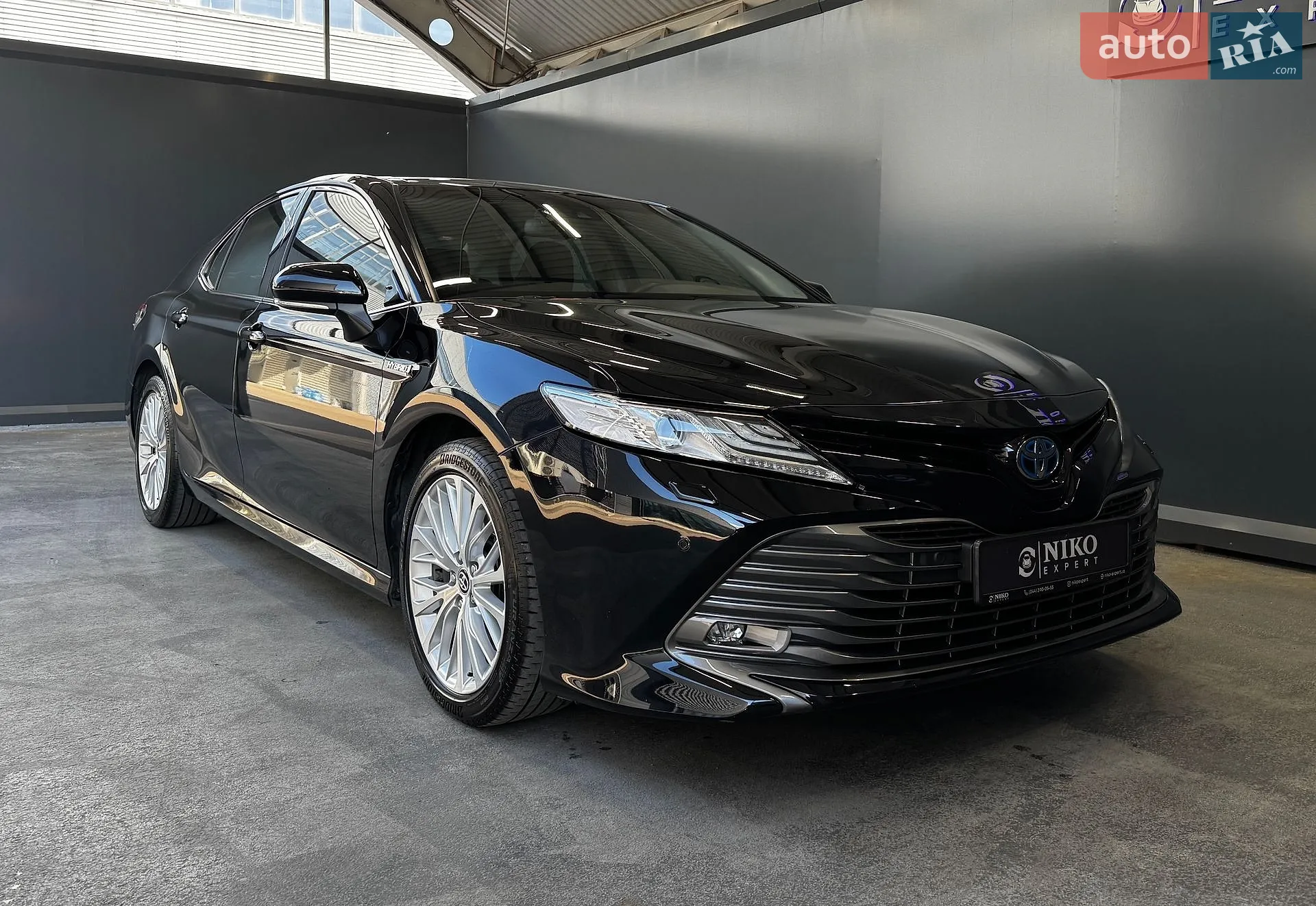2020 Toyota Camry - мініатюра 19