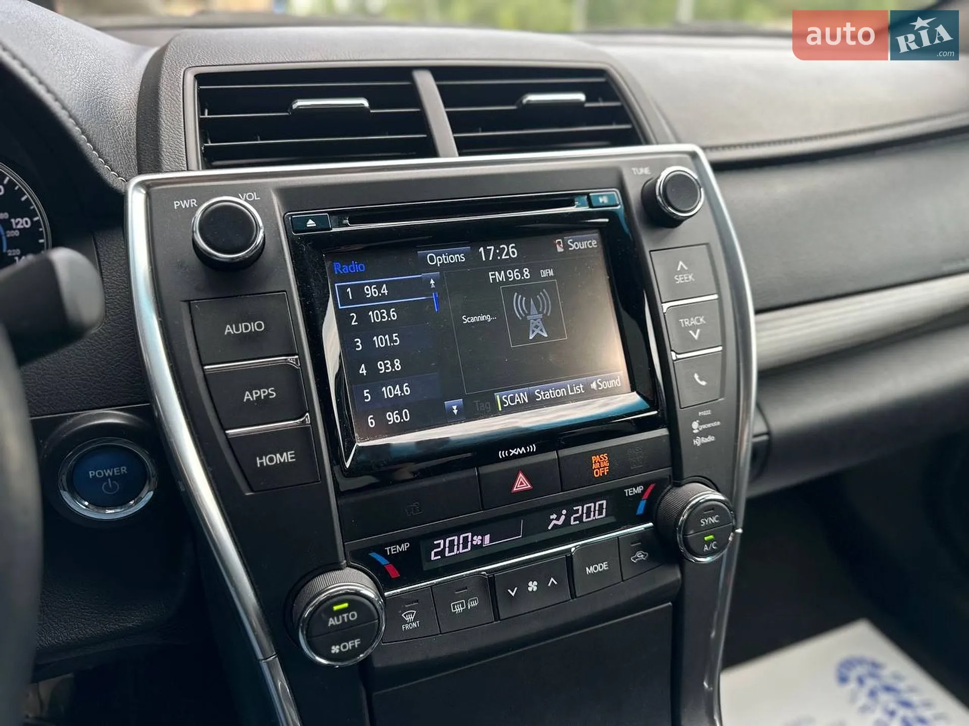 2016 Toyota Camry - мініатюра 14