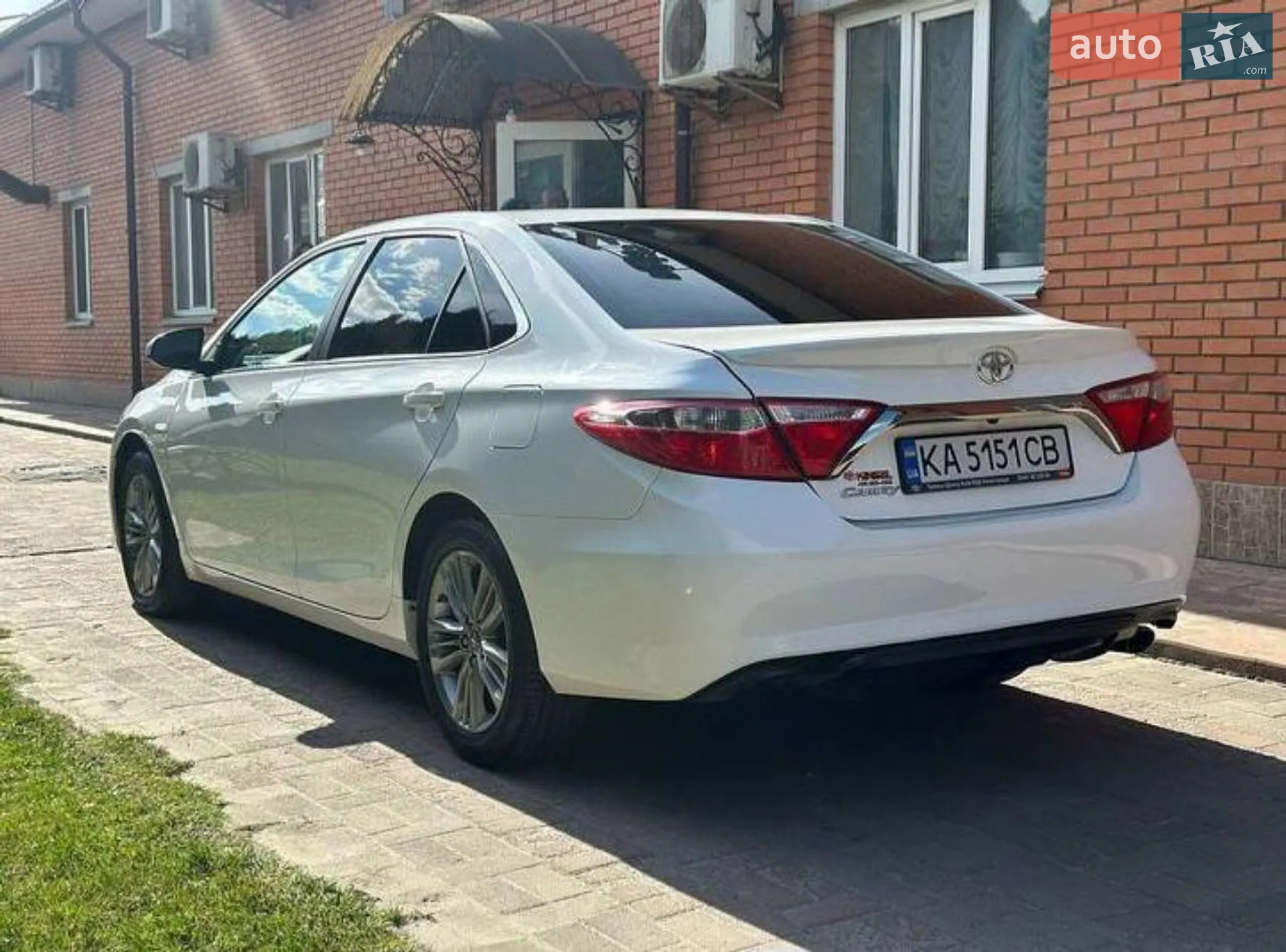 2016 Toyota Camry - мініатюра 3