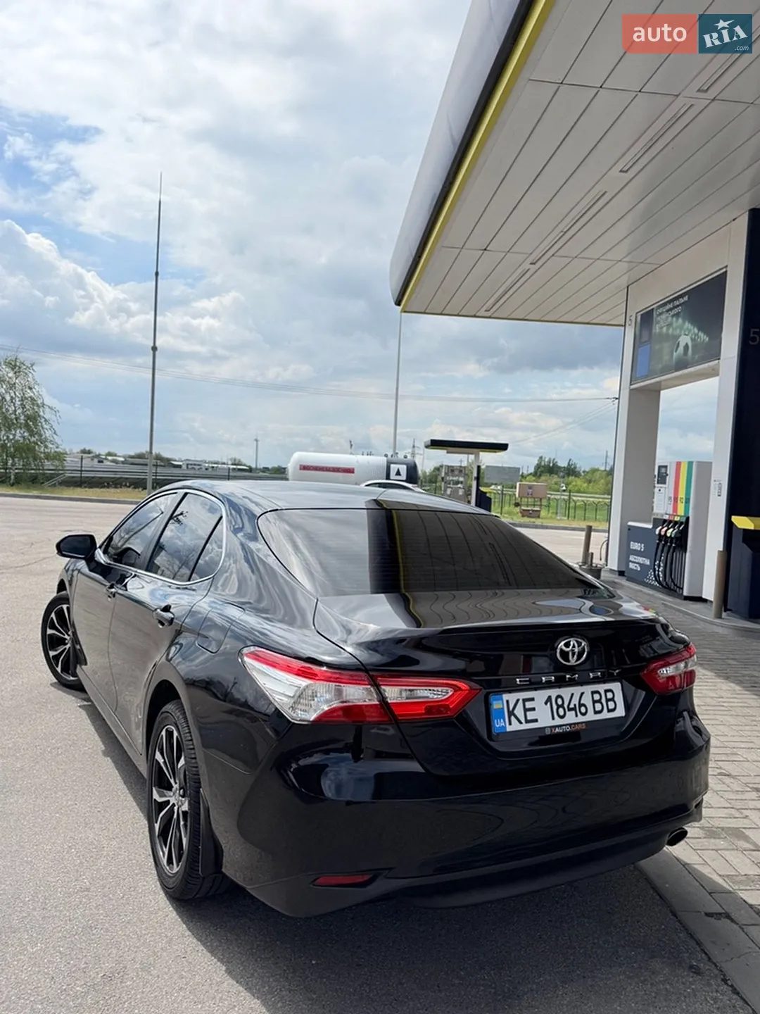 2018 Toyota Camry - мініатюра 4
