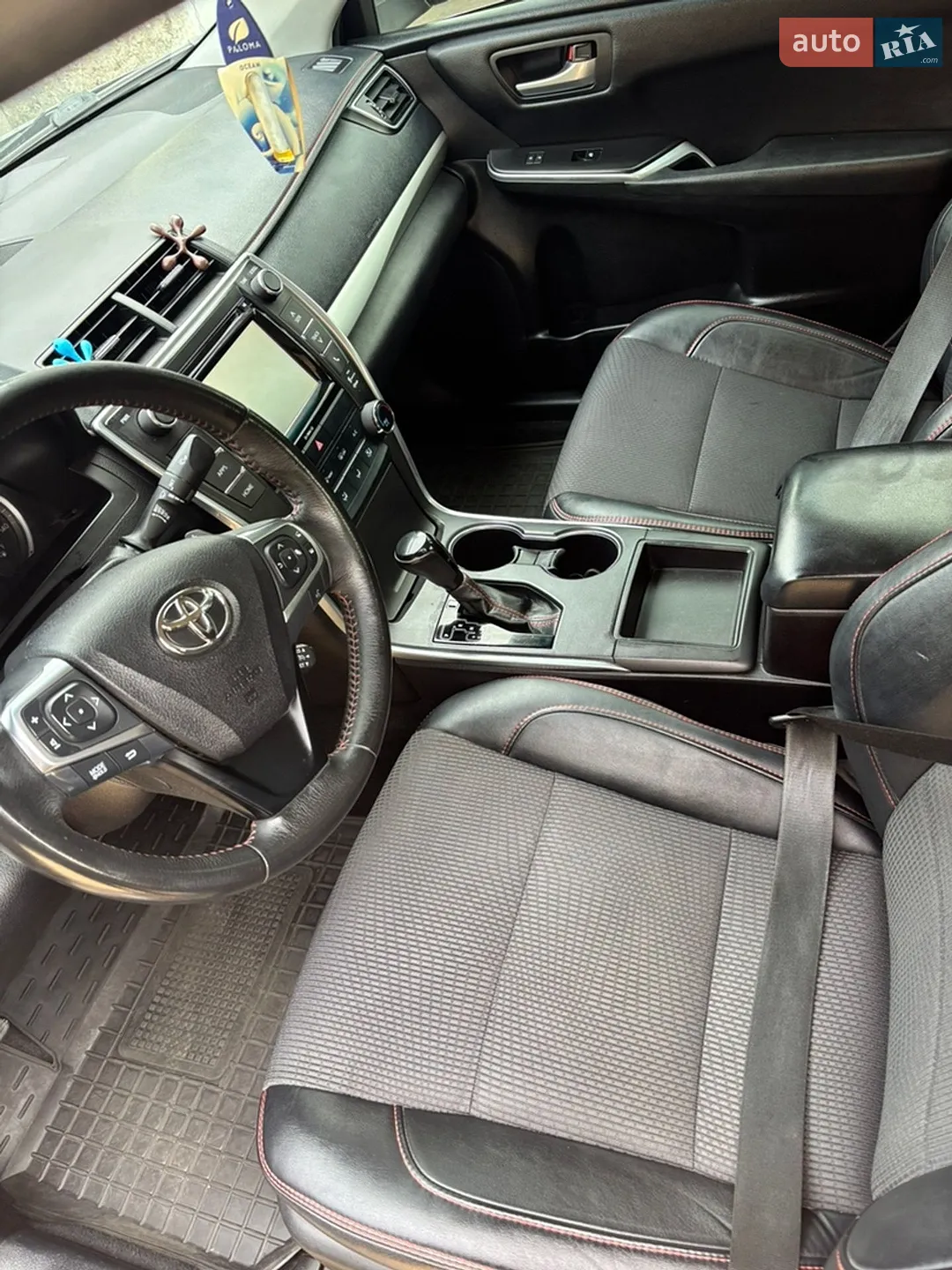 2017 Toyota Camry - мініатюра 16