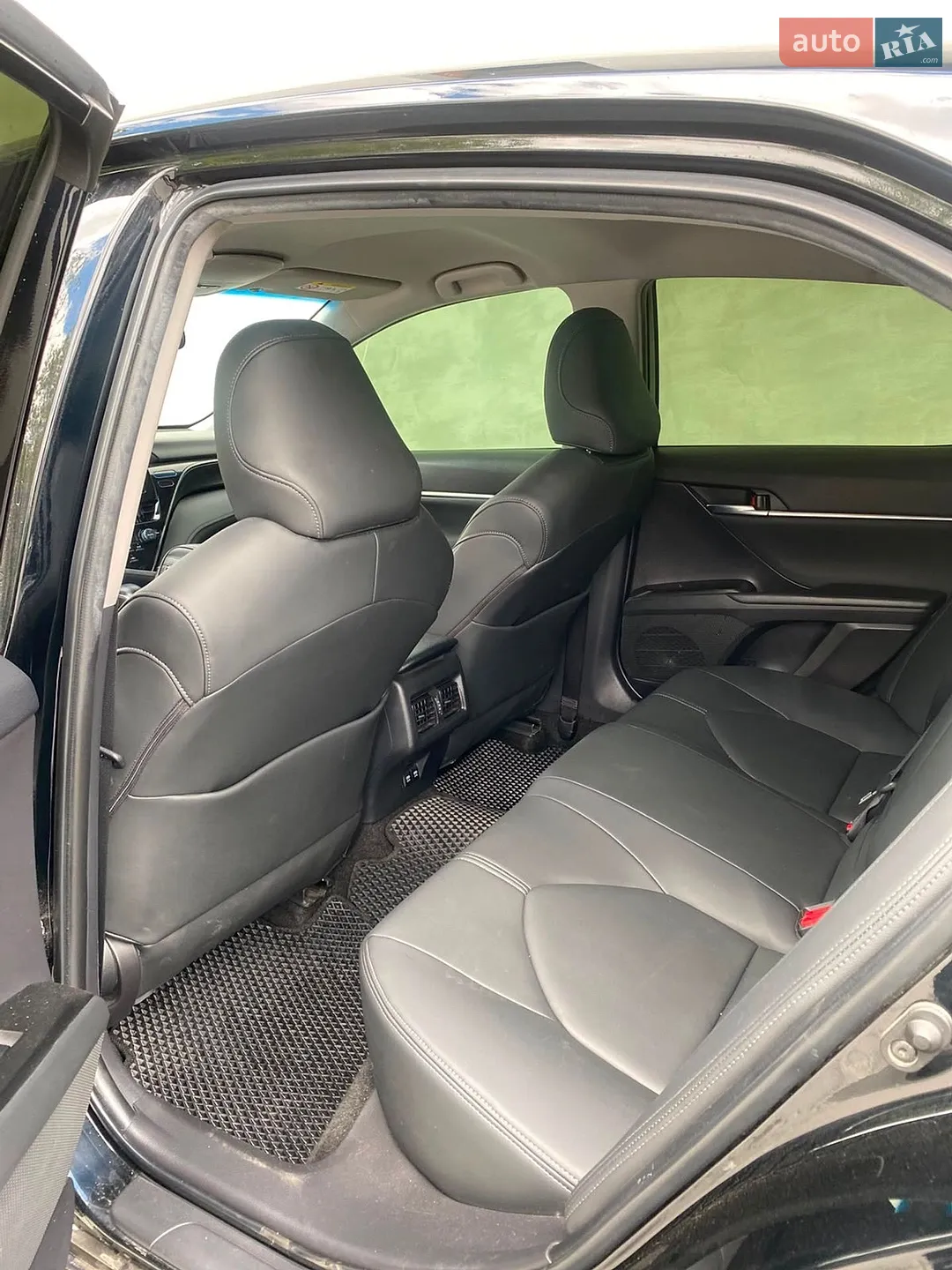 2021 Toyota Camry - мініатюра 19