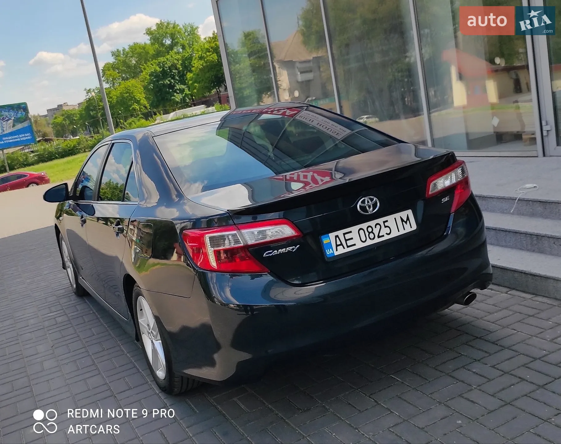 2013 Toyota Camry - мініатюра 28