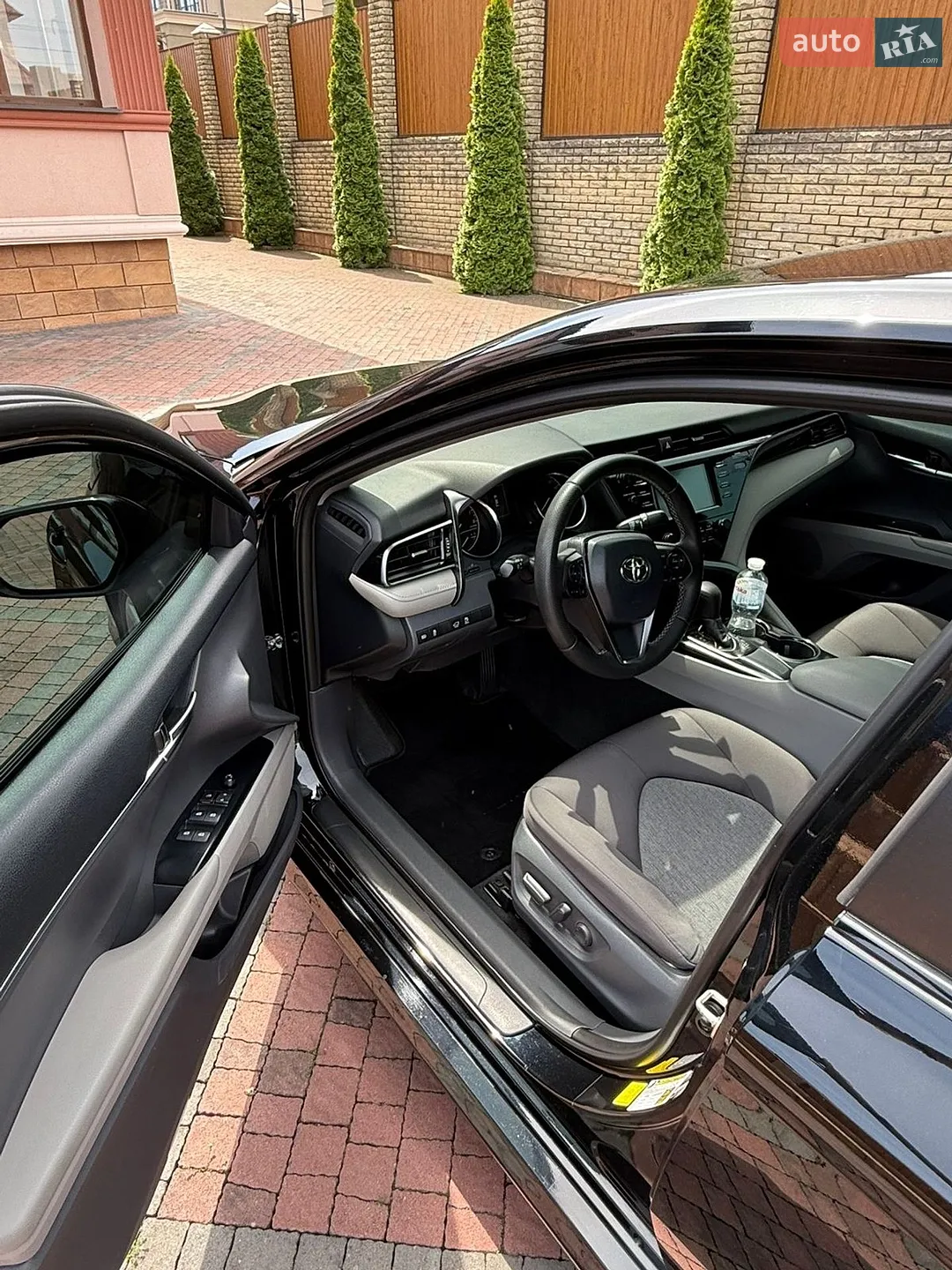 2019 Toyota Camry - мініатюра 17