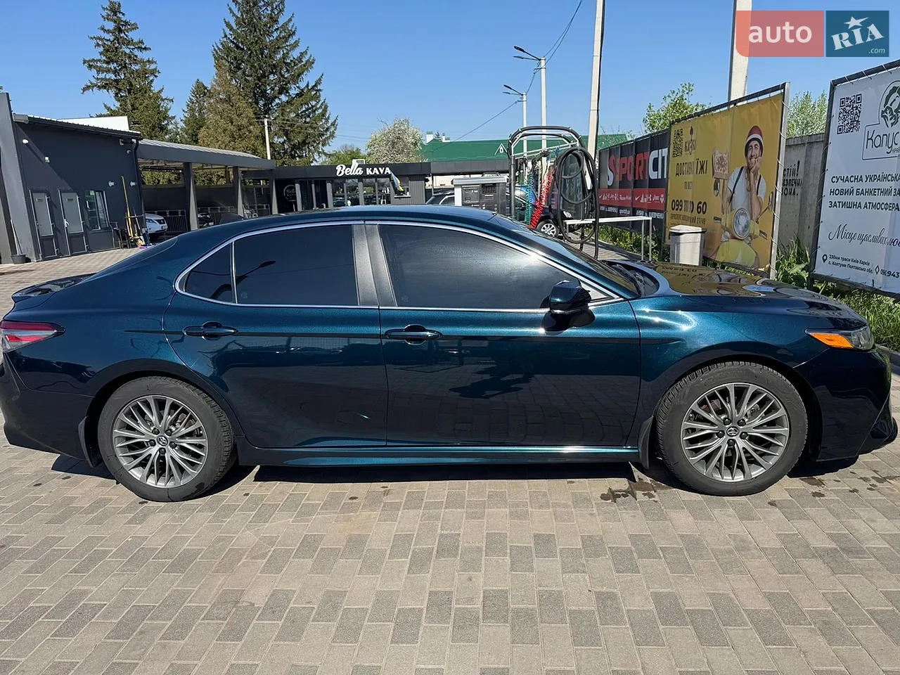 2019 Toyota Camry - мініатюра 18